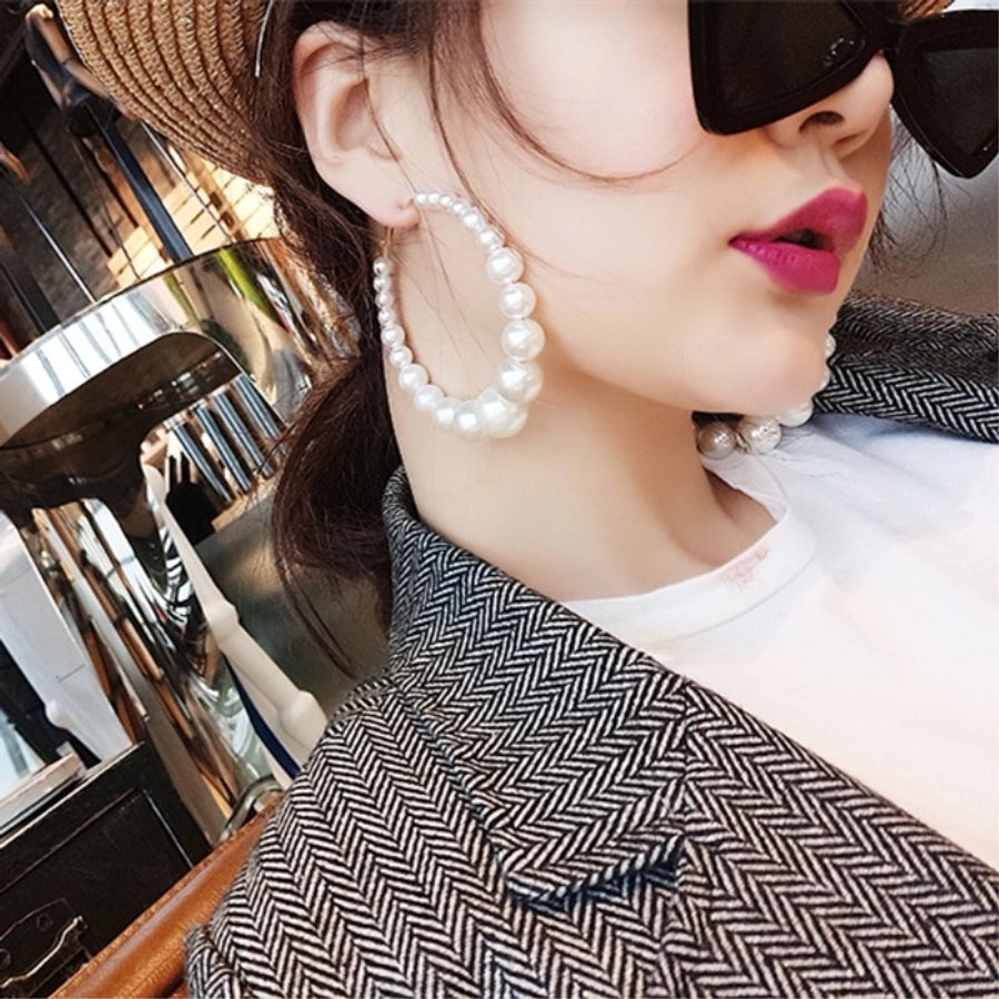 retro oversized artificial pearl big ear hoop
